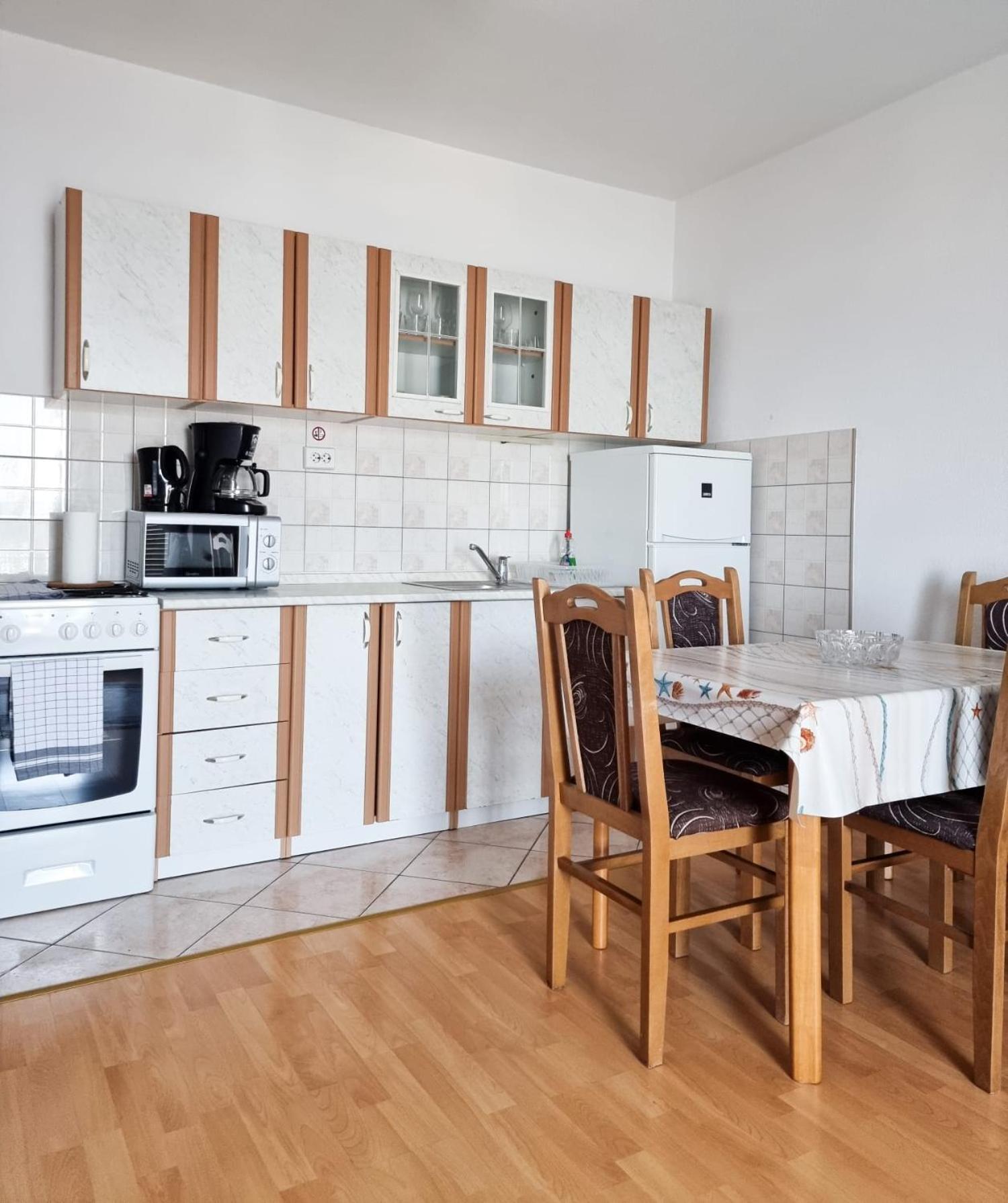 Apartments Karalic Ll 크리크베니카 외부 사진